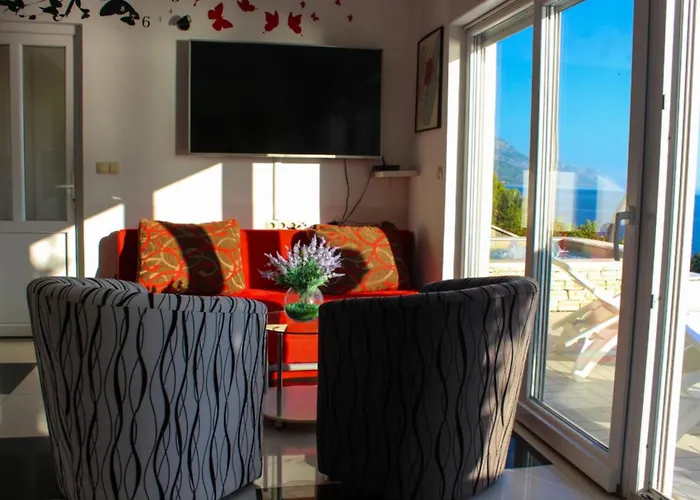 شقة Seafront Sea Relax With Private Pool Balcony *