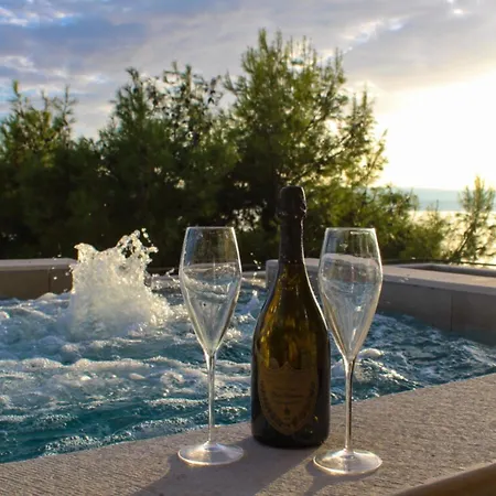 Lejlighed Seafront Sea Relax With Private Pool Balcony Pisak