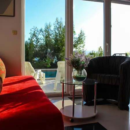 Seafront Sea Relax With Private Pool Balcony Lejlighed *